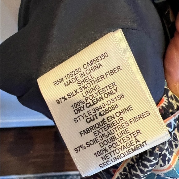 Joie 97% SILK Navy and Pink Patterned Mini Dress - Picture 8 of 8